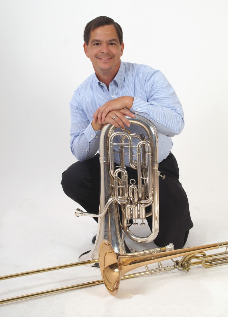 Fred Meyer unterstützt Brass Band BlechKLANG bei KLANGspuren