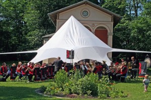 Brass Band BlechKLANG spielt Picknick mit Konzert 2017