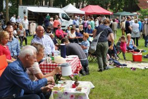 20180606-Picknickkonzert der Brass Band BlechKLANG (2)