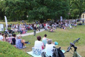 Beste Unterhaltung beim 9. Picknick mit Konzert (2)